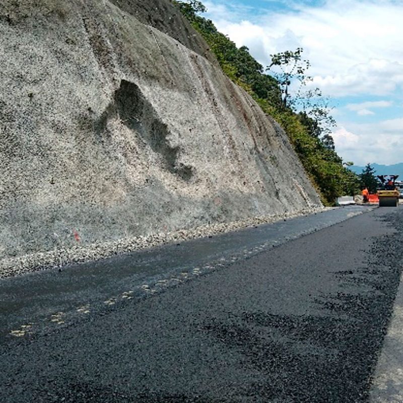 PAVIMENTACIÓN-TUNEL-DE-ORIENTE1